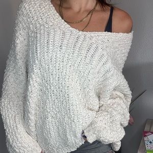 VICI SWEATER
